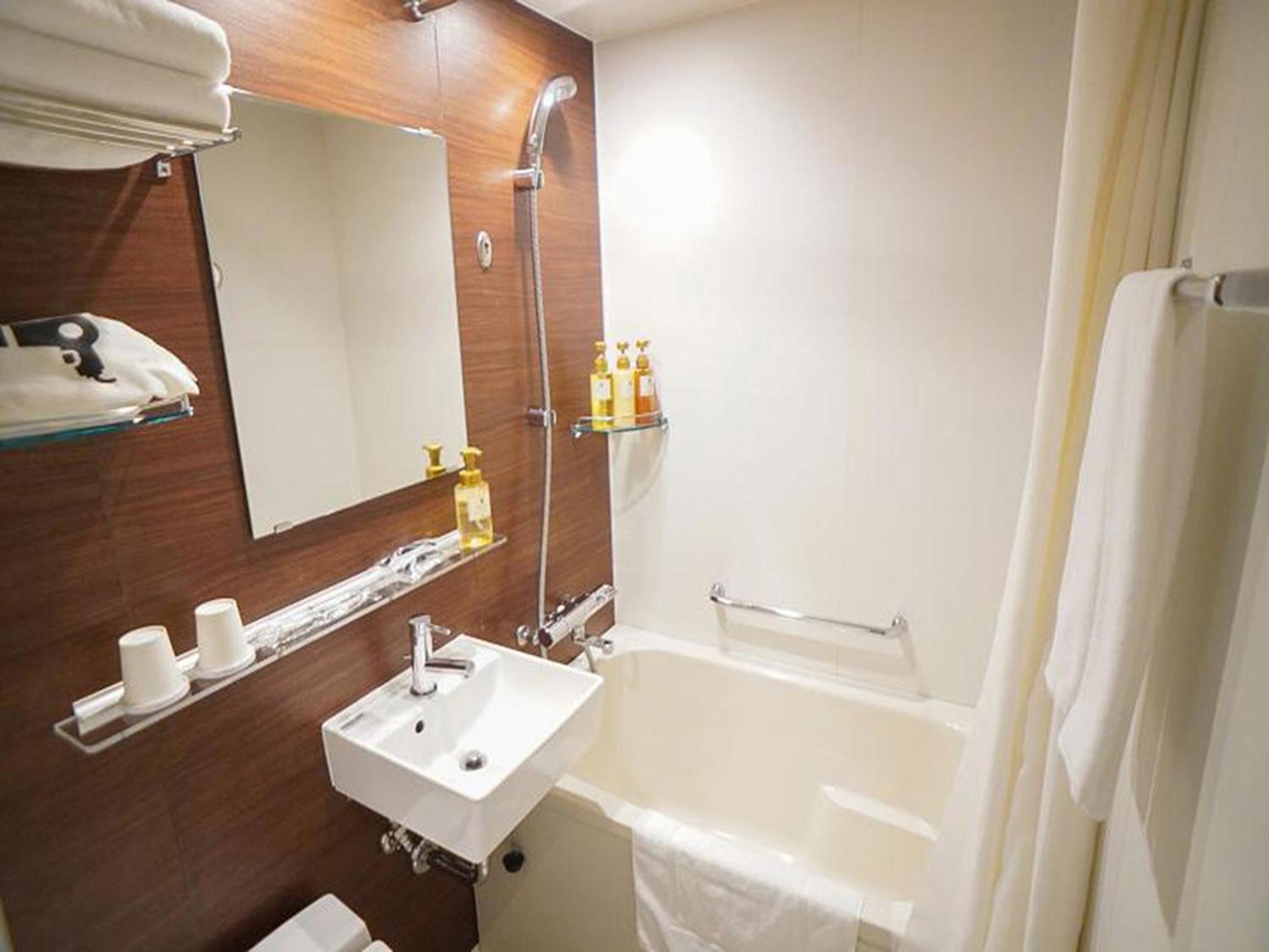 Henn Na Hotel Tokyo Ginza — Fotos 1